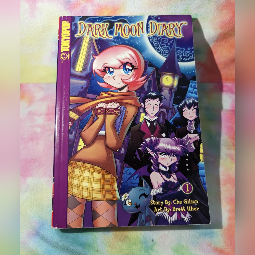 Dark Moon Diary Graphic Novel book 1